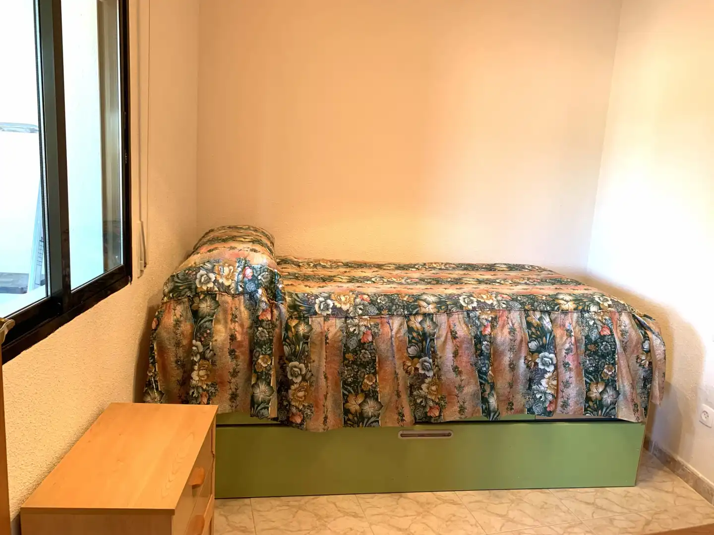 Schlafzimmer von Einfamilien-Reihenhaus zur Miete in Guadarrama mit Heizung, Privatgarten und Terrasse