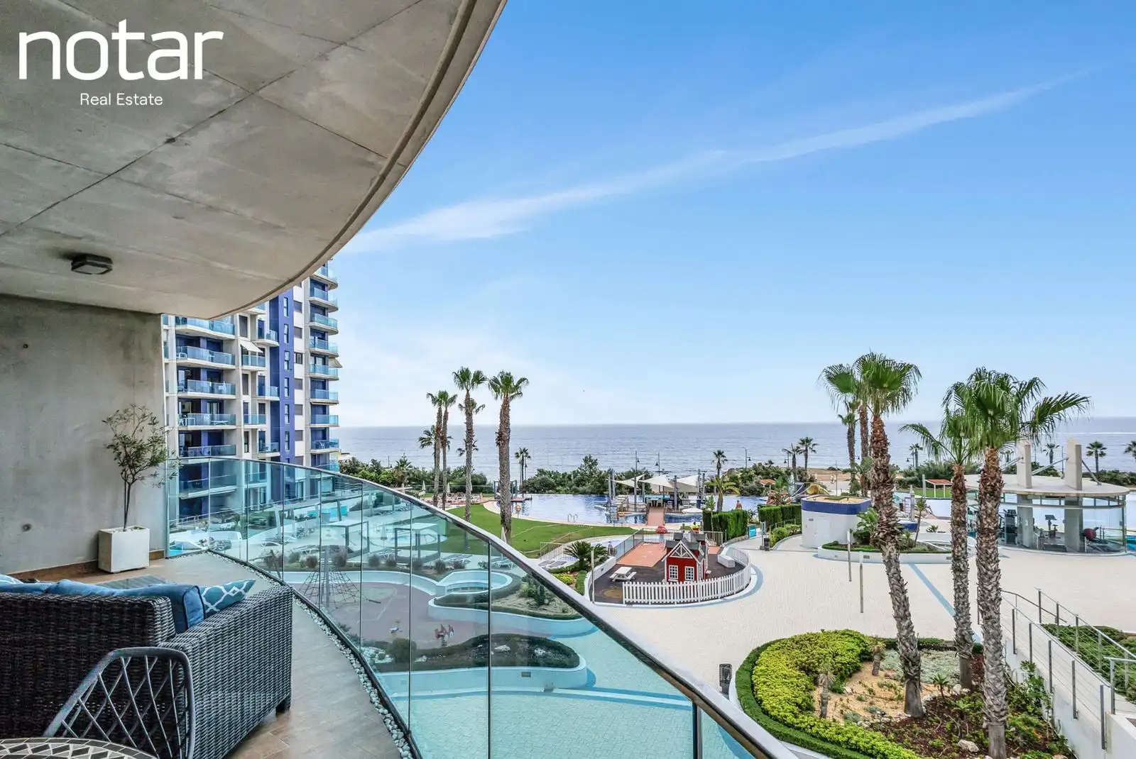 Terraza de Apartamento en venta en Torrevieja con Terraza y Piscina comunitaria