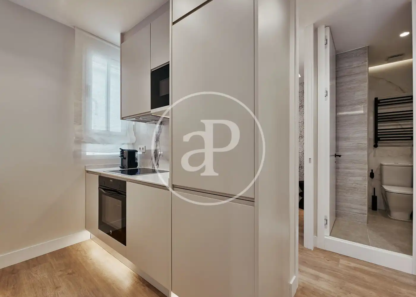 Kitchen of Flat for sale in Madrid  with Air Conditioner, Heating and Furnished