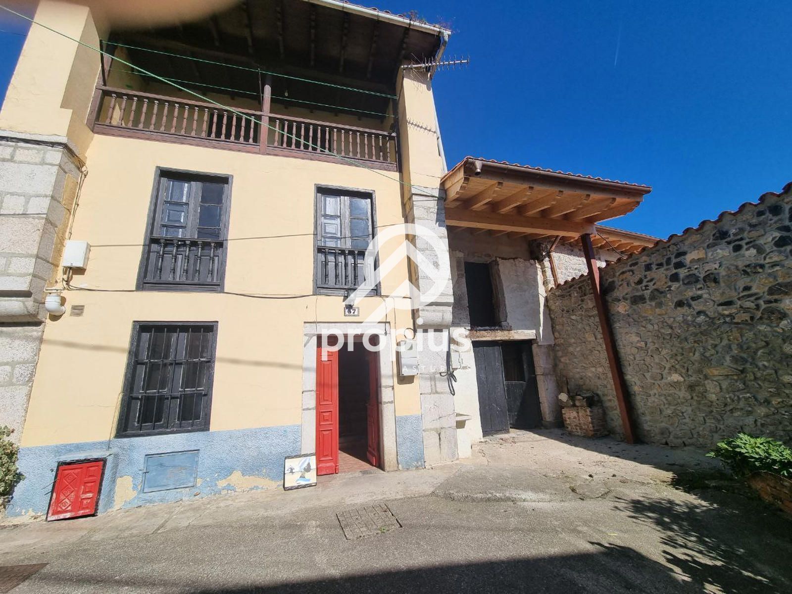Exterior view of Single-family semi-detached for sale in Llanes  with Heating and Storage room