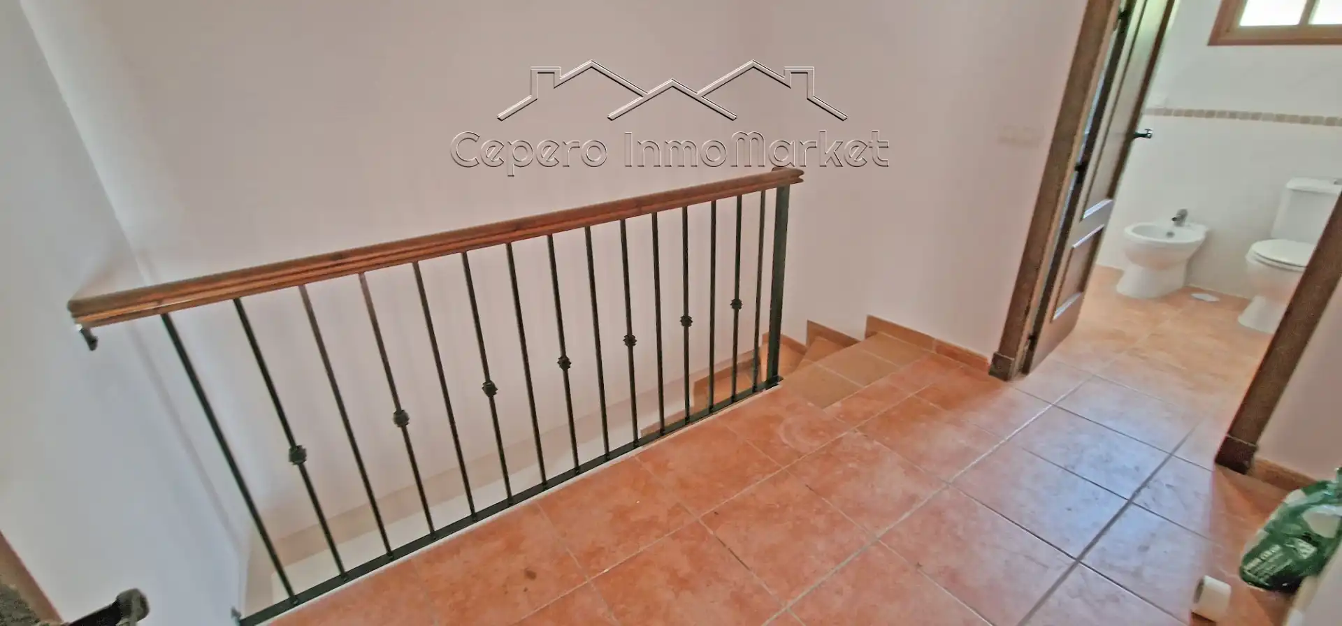 Einfamilien-Reihenhaus zum Verkauf in El Puerto de Santa María mit Privatgarten und Balkon