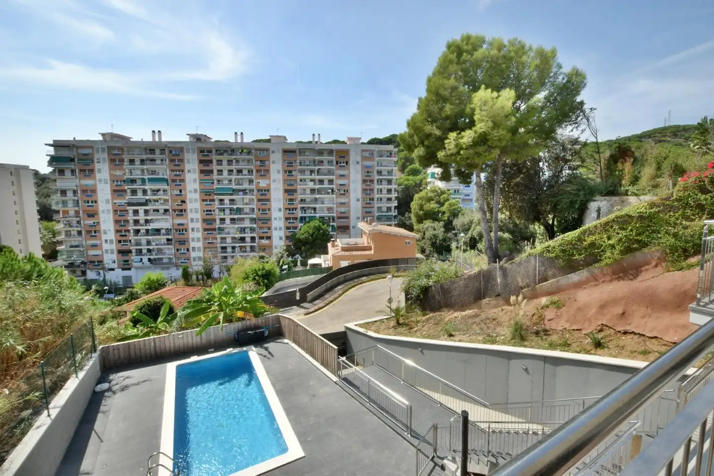 Piscina de Casa o chalet en venta en Calella con Aire acondicionado, Calefacción y Jardín privado