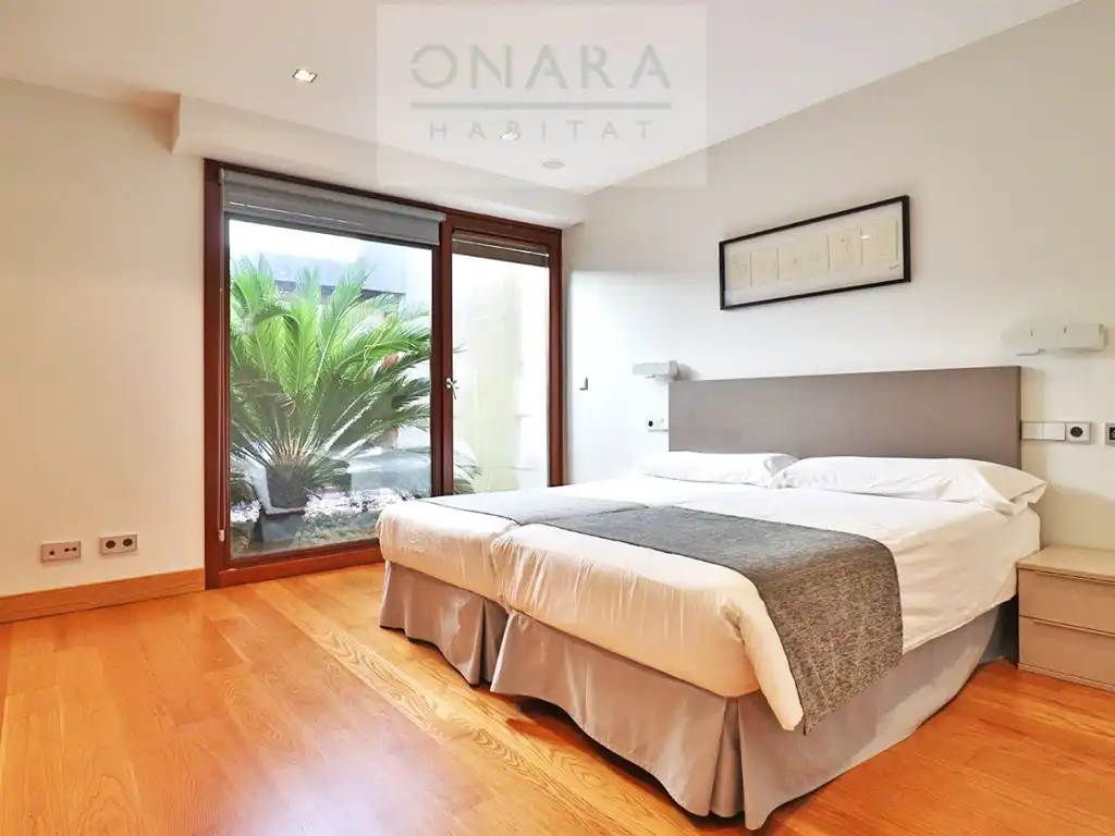 Bedroom of Duplexes for sale in Hondarribia
