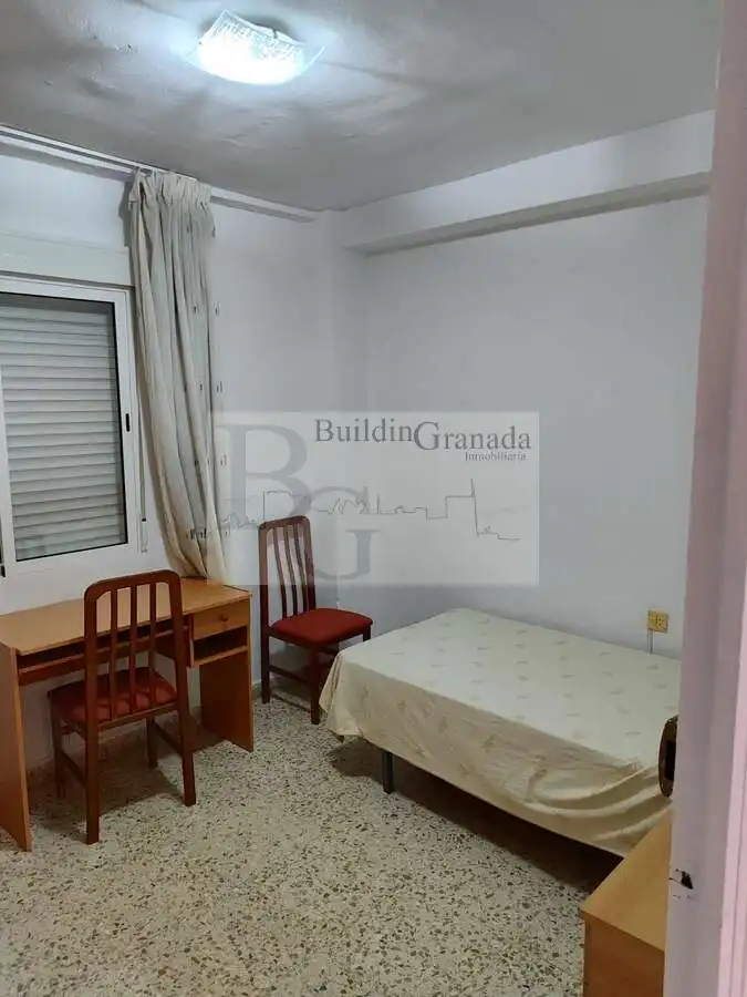 Bedroom of Flat for rent in Granada  with Furnished and Balcony