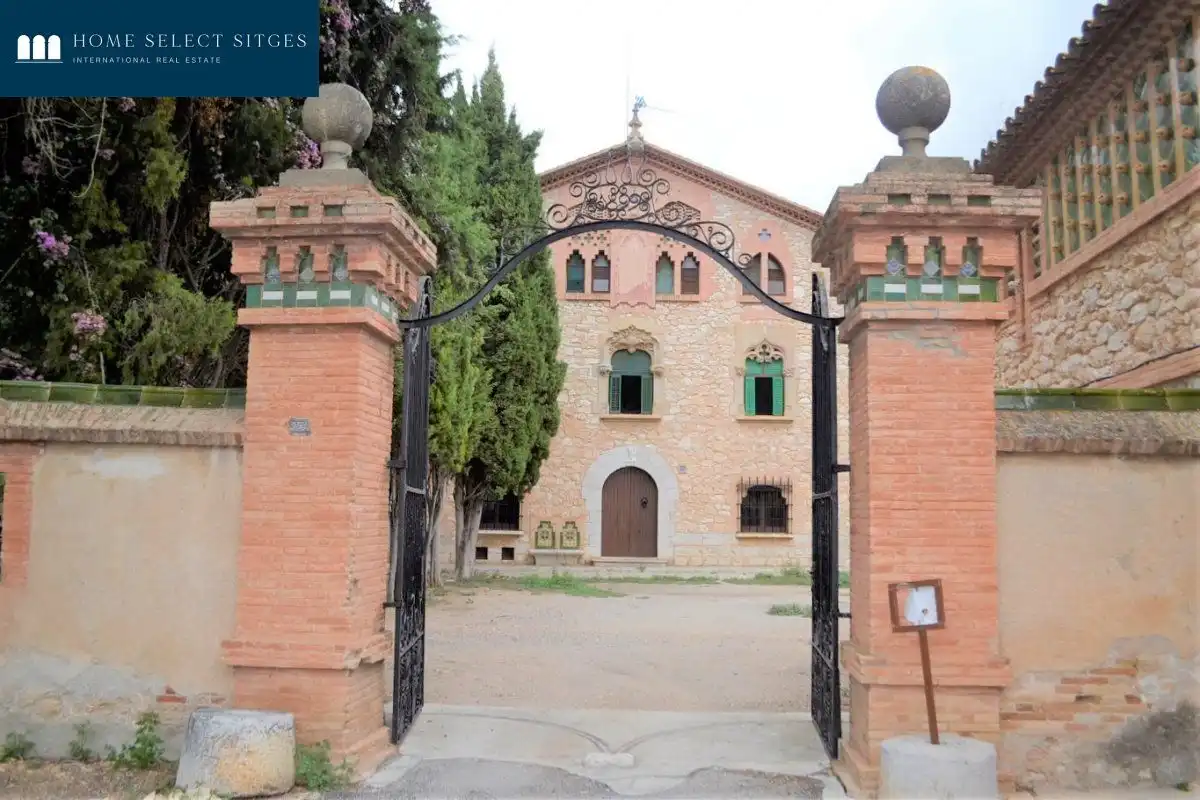 Casa rústica con terraza en venta en Vallpineda - Rocamar, imagen 2