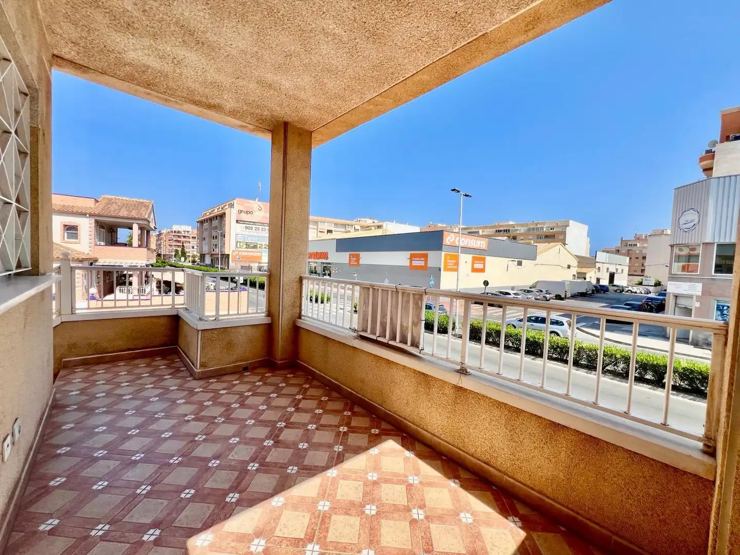 Vista exterior de Casa o chalet en venta en Torrevieja con Jardín privado, Terraza y Trastero