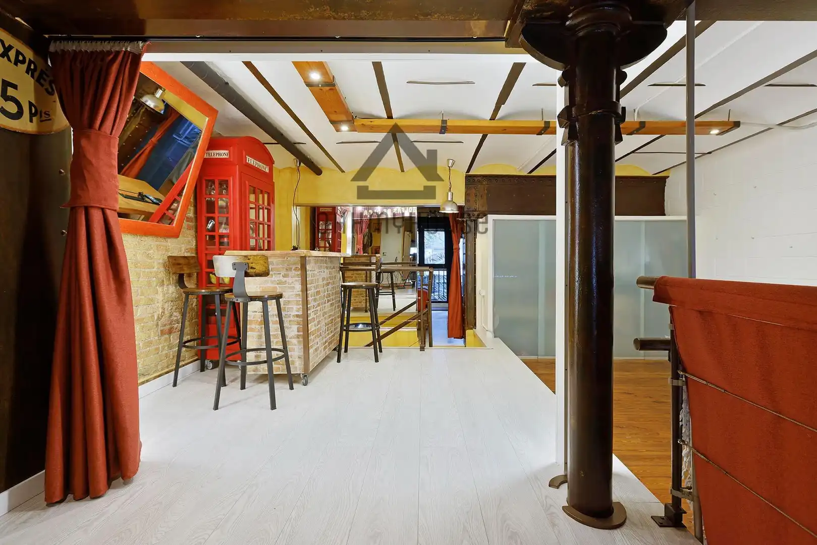 Duplexes for sale in Barcelona  with Air Conditioner, Parquet flooring and Terrace