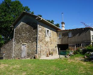 Vista exterior de Finca rústica en venda en Melide amb Terrassa