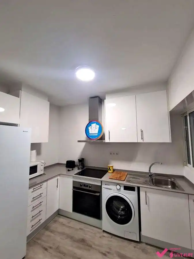 Cocina de Piso de alquiler en Valencia con Terraza y Amueblado