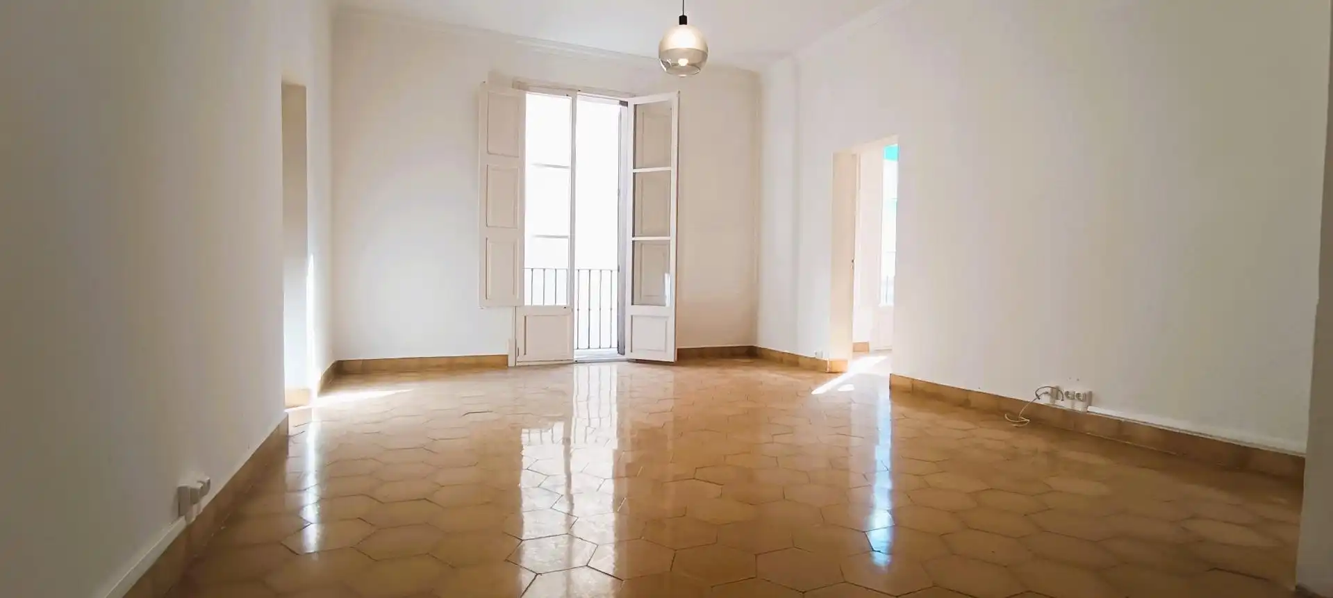Exterior view of Flat for rent in  Palma de Mallorca  with Air Conditioner and Balcony