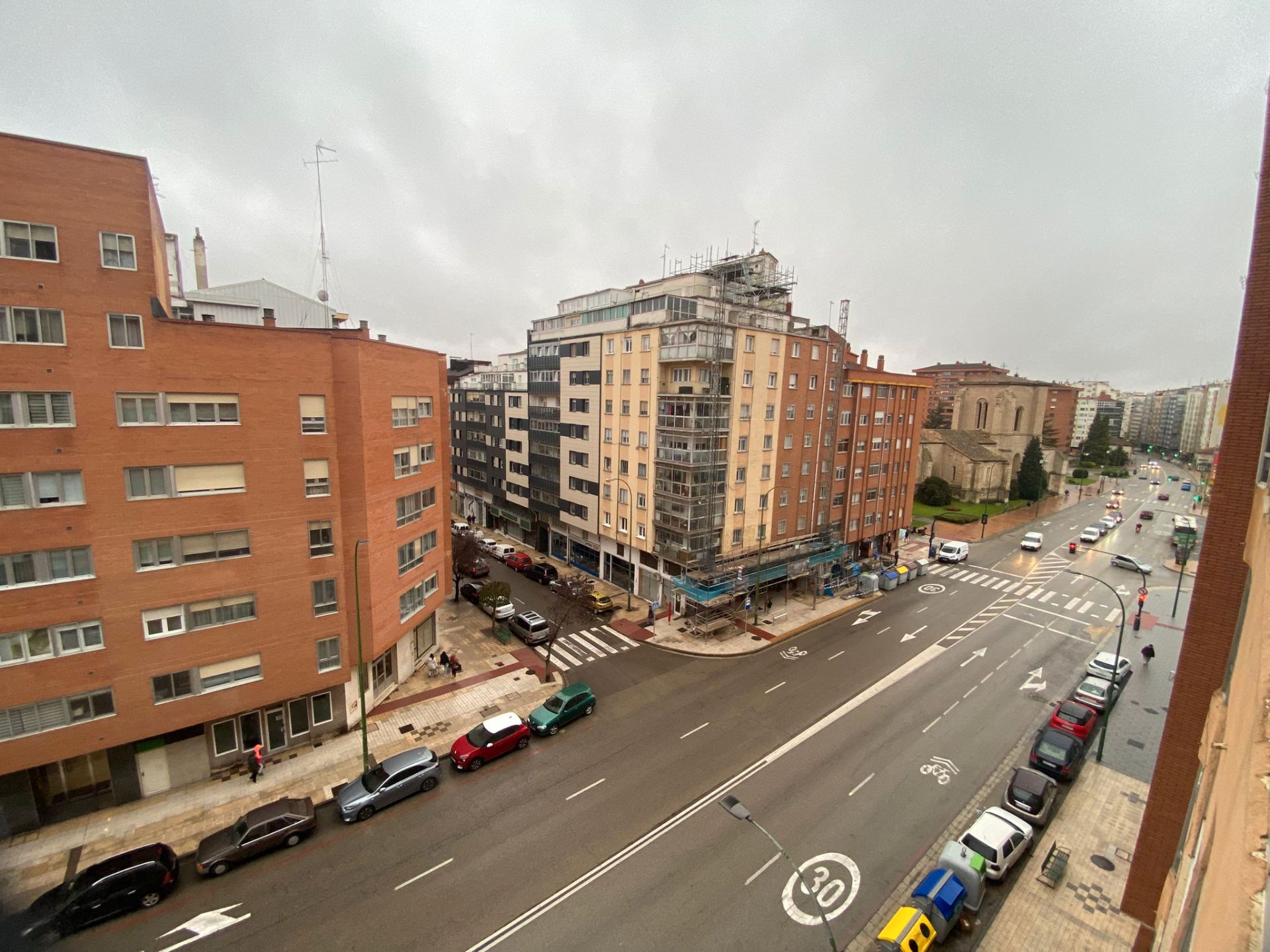Exterior view of Flat for sale in Burgos Capital  with Heating, Parquet flooring and Terrace