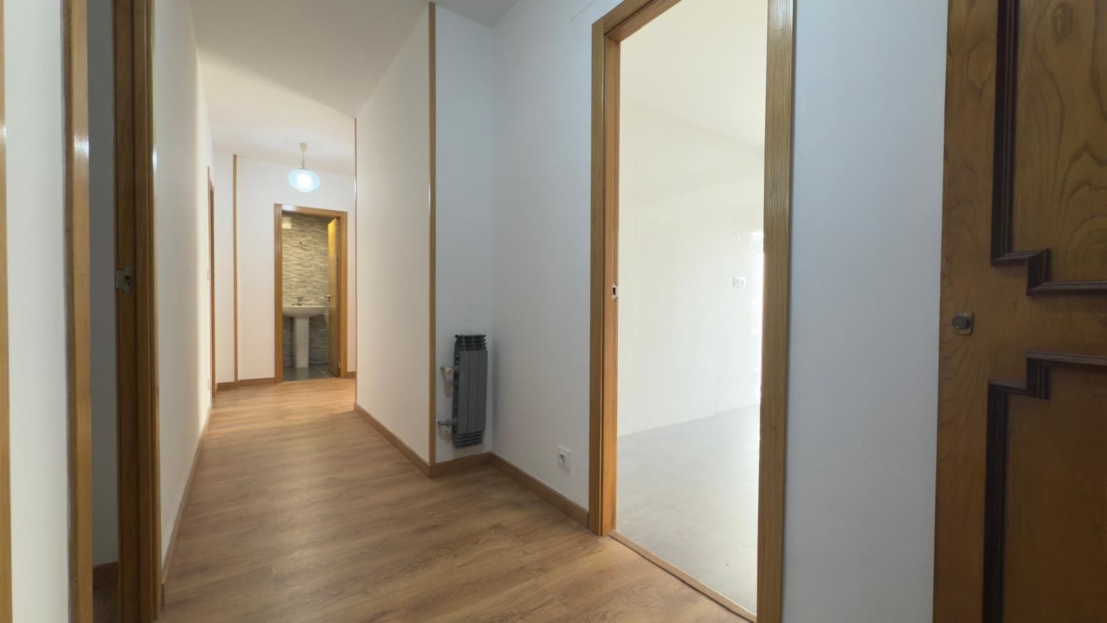 Wohnung zum verkauf in O Carballiño   mit Heizung, Abstellraum und Balkon