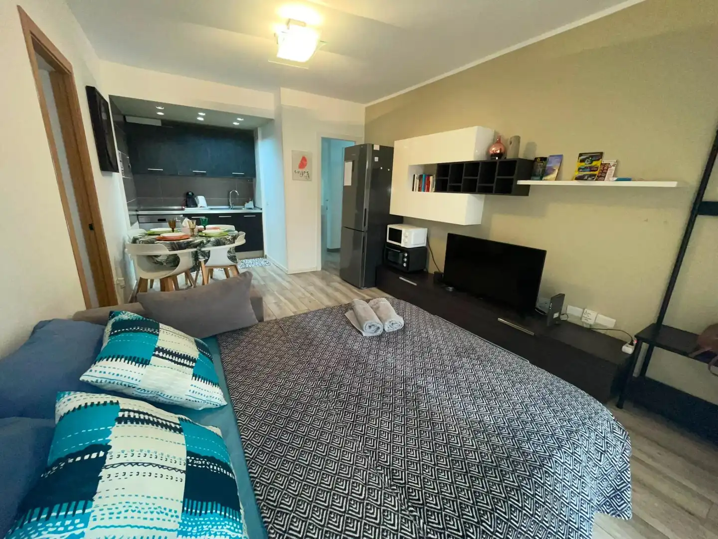 Apartamento con piscina en alquiler en Calle Montañita, imagen 16