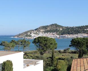 Vista exterior de Casa o xalet en venda en El Port de la Selva amb Aire condicionat i Terrassa