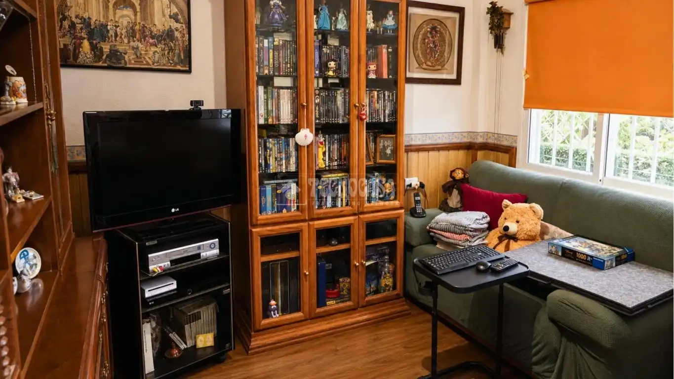 Living room of Detached homes for sale in San Cristóbal de la Laguna  with Terrace and Furnished