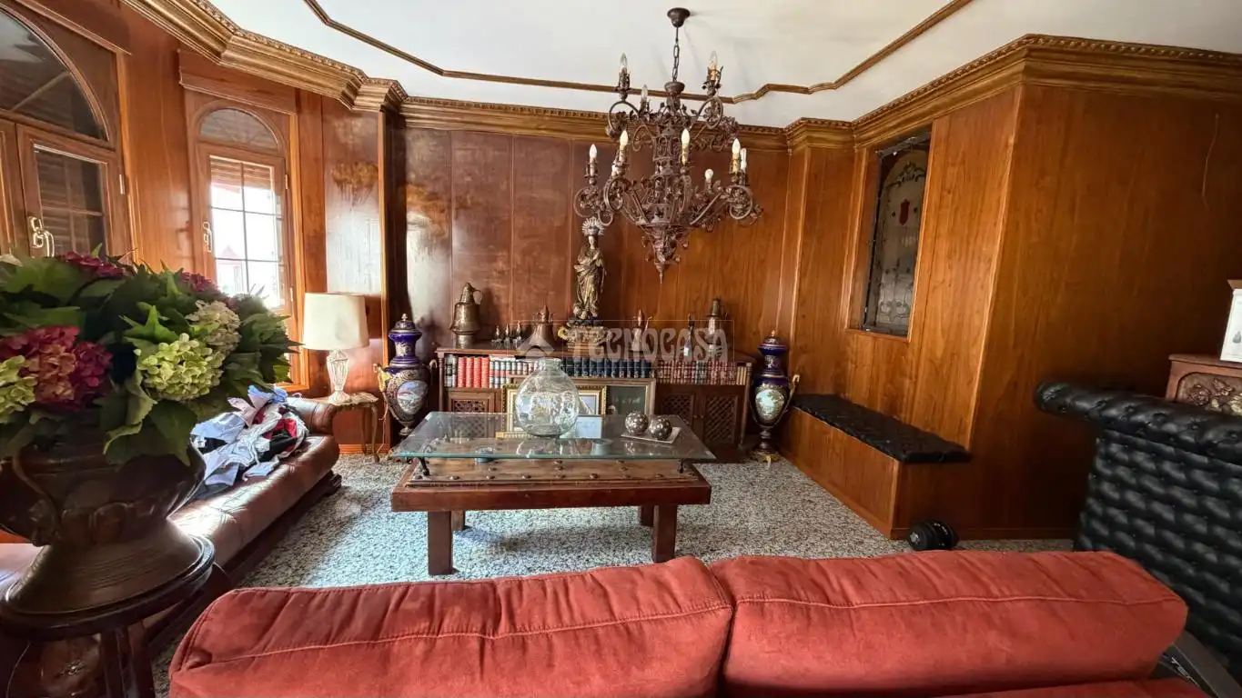 Sala d'estar de Pis en venda en Jaén amb Aire condicionat i Calefacció