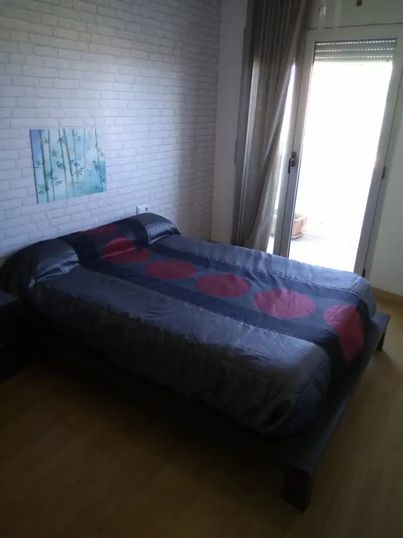 Schlafzimmer von Dachboden zum Verkauf in Badalona