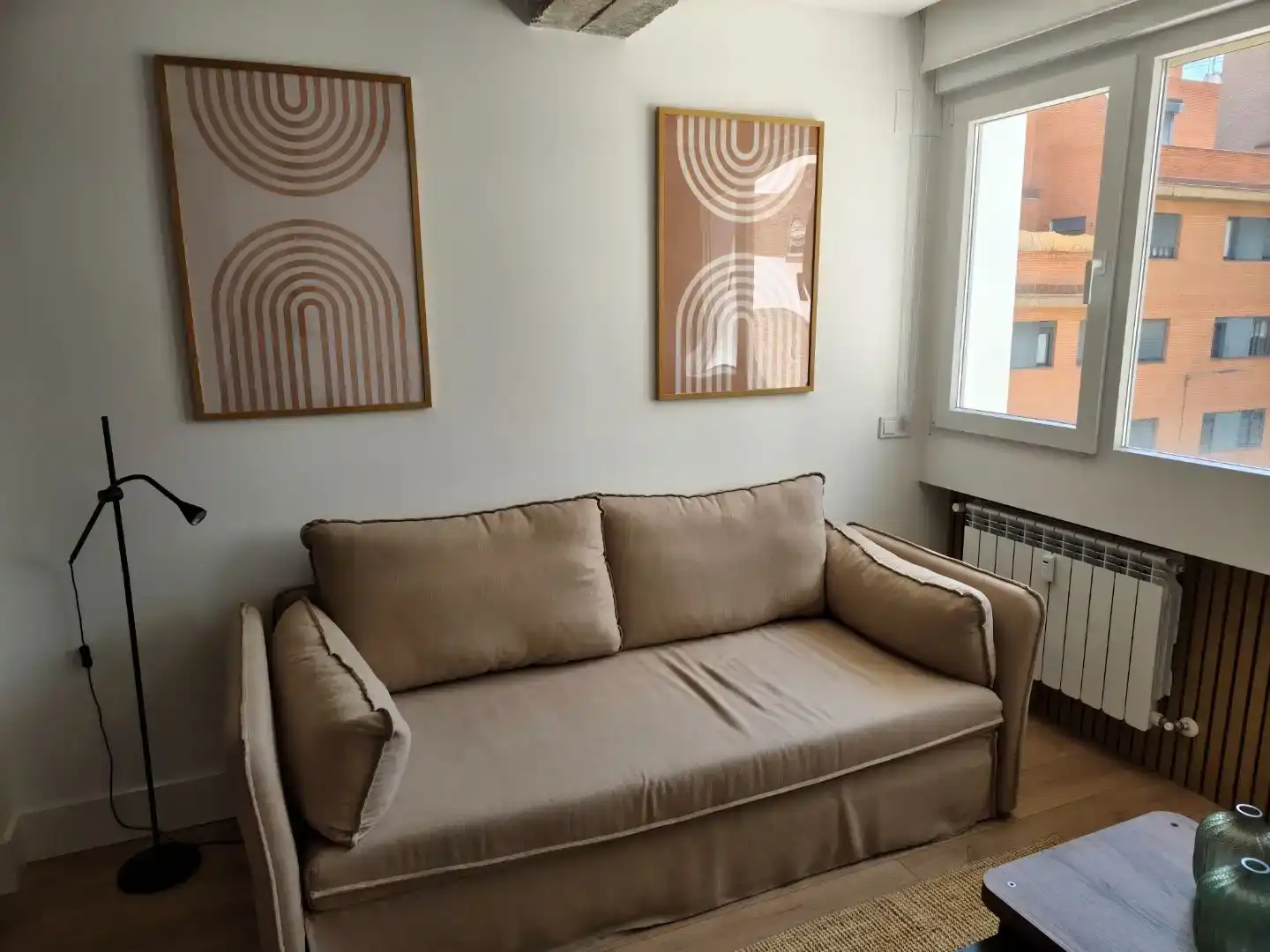 Wohnzimmer von Wohnung zur Miete in Madrid mit Klimaanlage, Abstellraum und Möbliert
