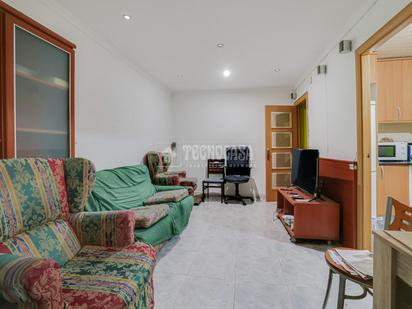Sala d'estar de Pis en venda en Ripollet amb Calefacció
