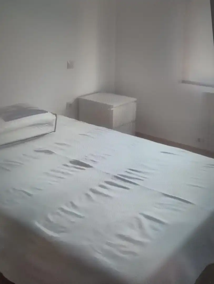 Habitación de Piso en venta en Ciudad Real con Calefacción, Terraza y Amueblado