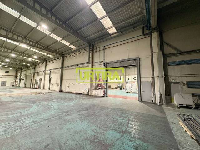 Nave industrial en Venta en Txirrita-Maleo Biribil en Zamalbide