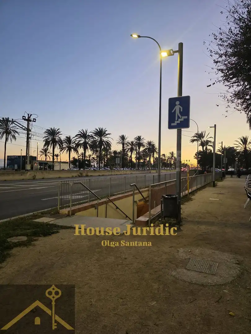 Vista exterior de Piso en venta en Mataró con Aire acondicionado, Calefacción y Terraza