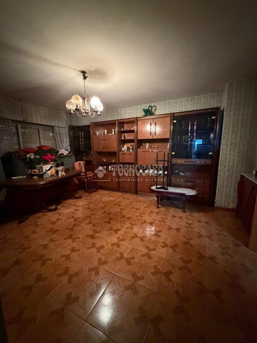 Sala de estar de Piso en venta en  Madrid Capital