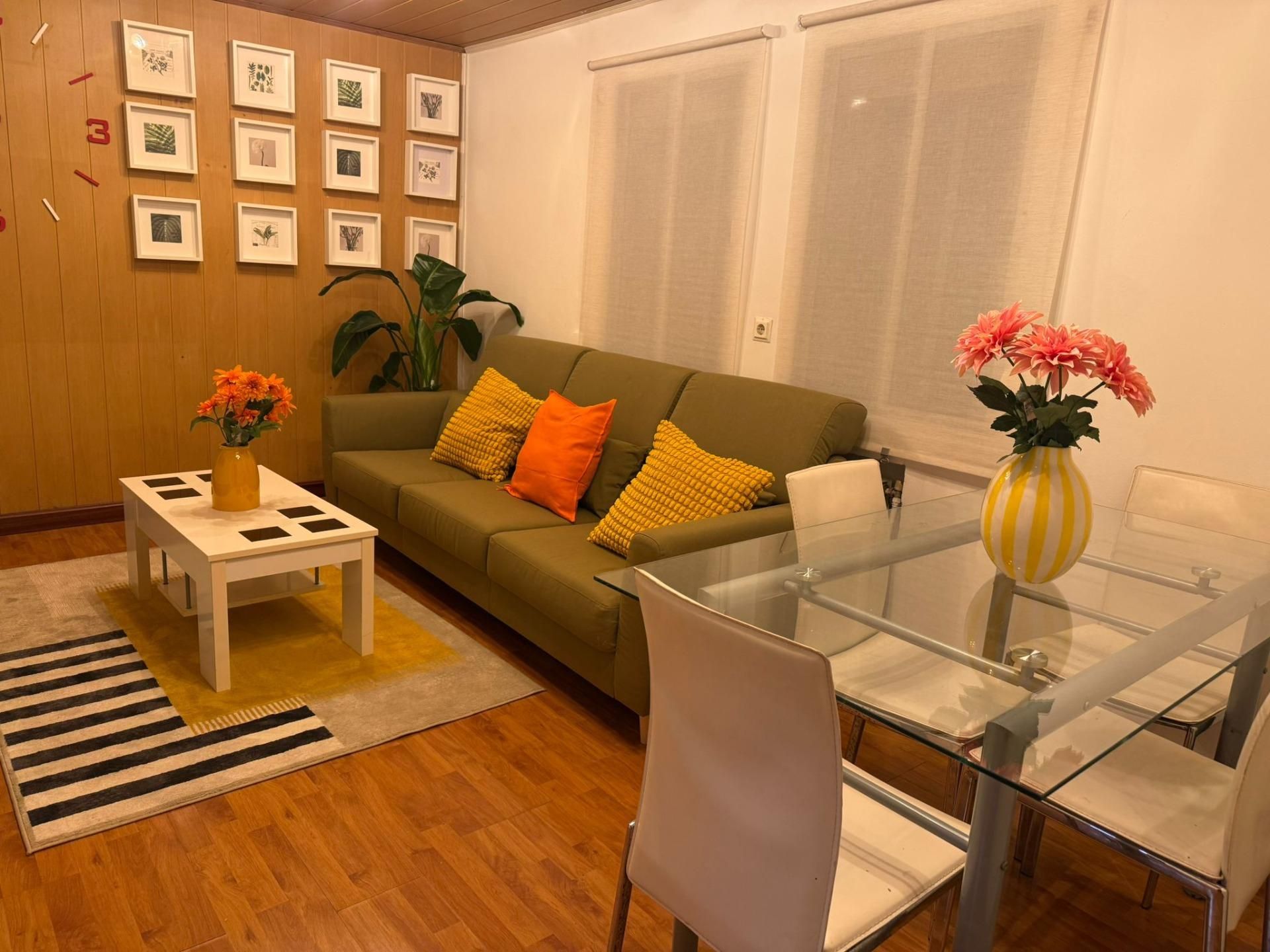 Living room of Flat for sale in Valladolid Capital  with Heating and Furnished