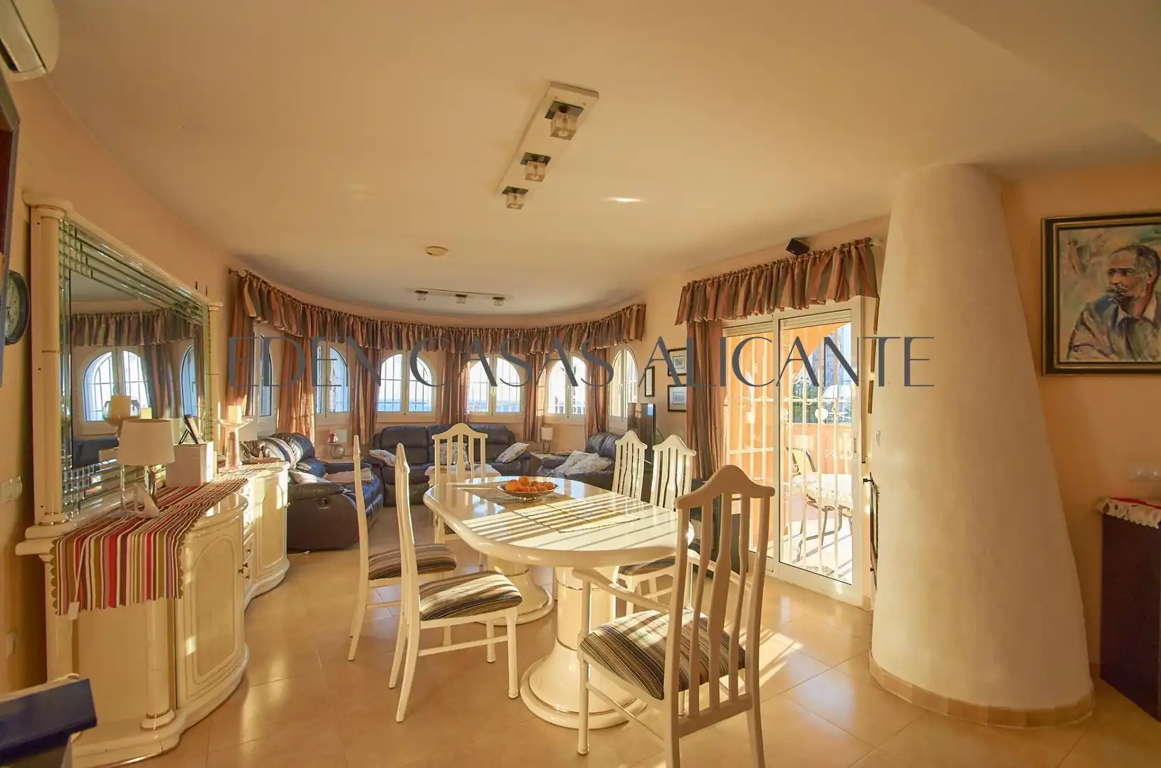 Comedor de Casa o chalet en venta en Villajoyosa / La Vila Joiosa con Aire acondicionado, Jardín privado y Terraza