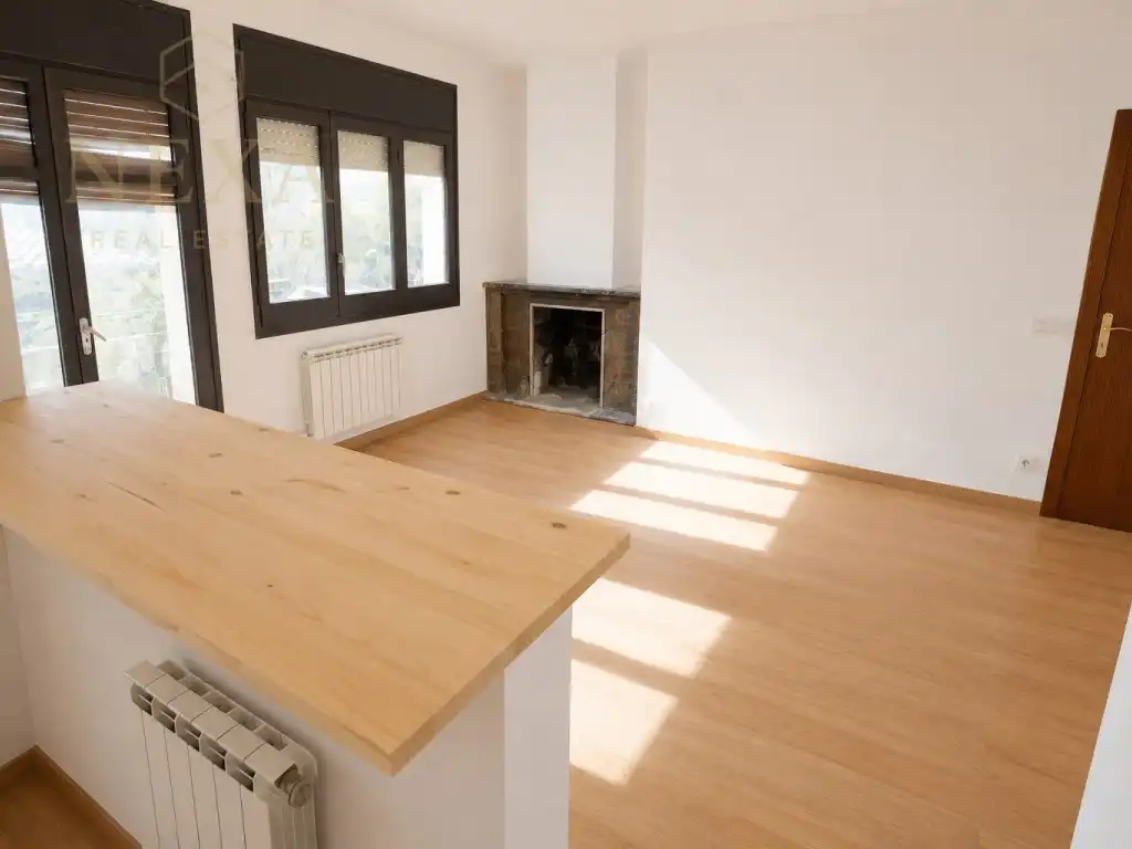 Sala de estar de Piso en venta en Sant Hilari Sacalm con Terraza, Horno y Balcón
