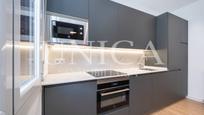 Kitchen of Flat for sale in  Madrid Capital  with Air Conditioner, Heating and Furnished