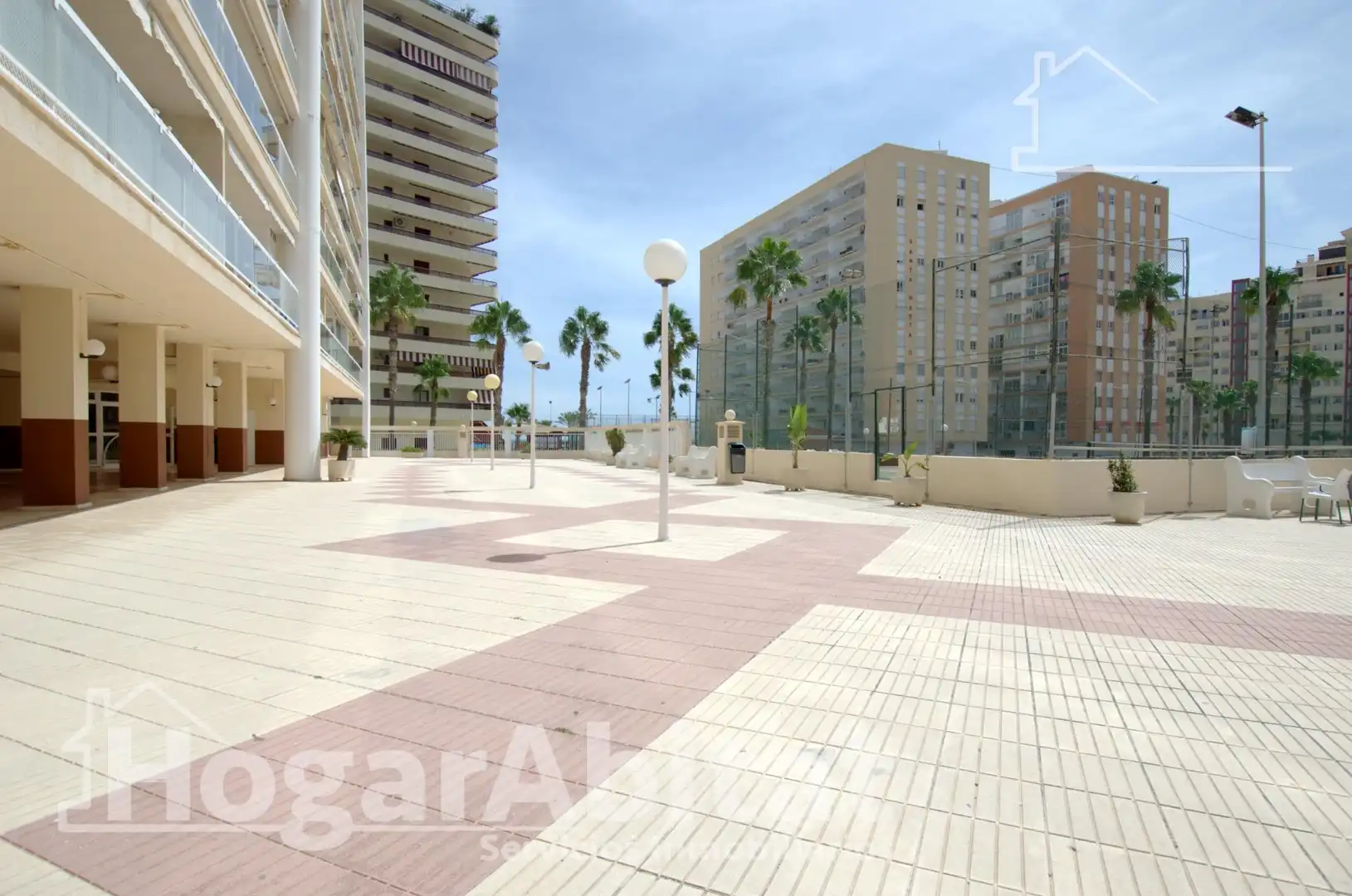 Außenansicht von Wohnung zum Verkauf in Cullera mit Terrasse, Möbliert und Balkon