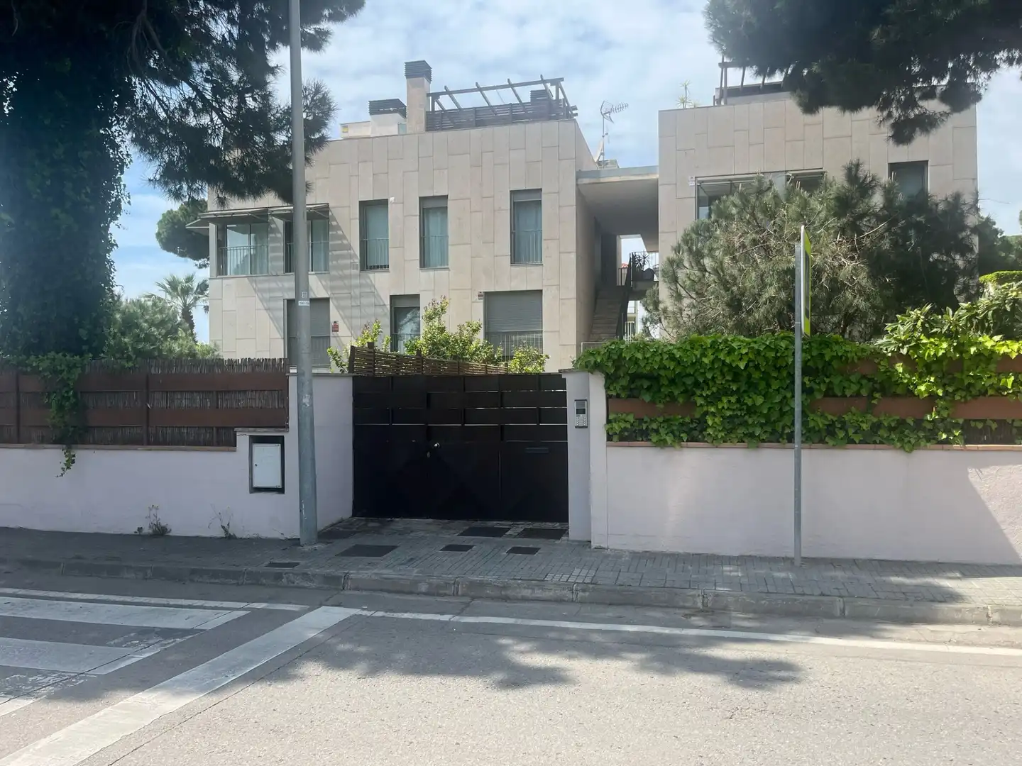 Exterior view of Garage for sale in Gavà