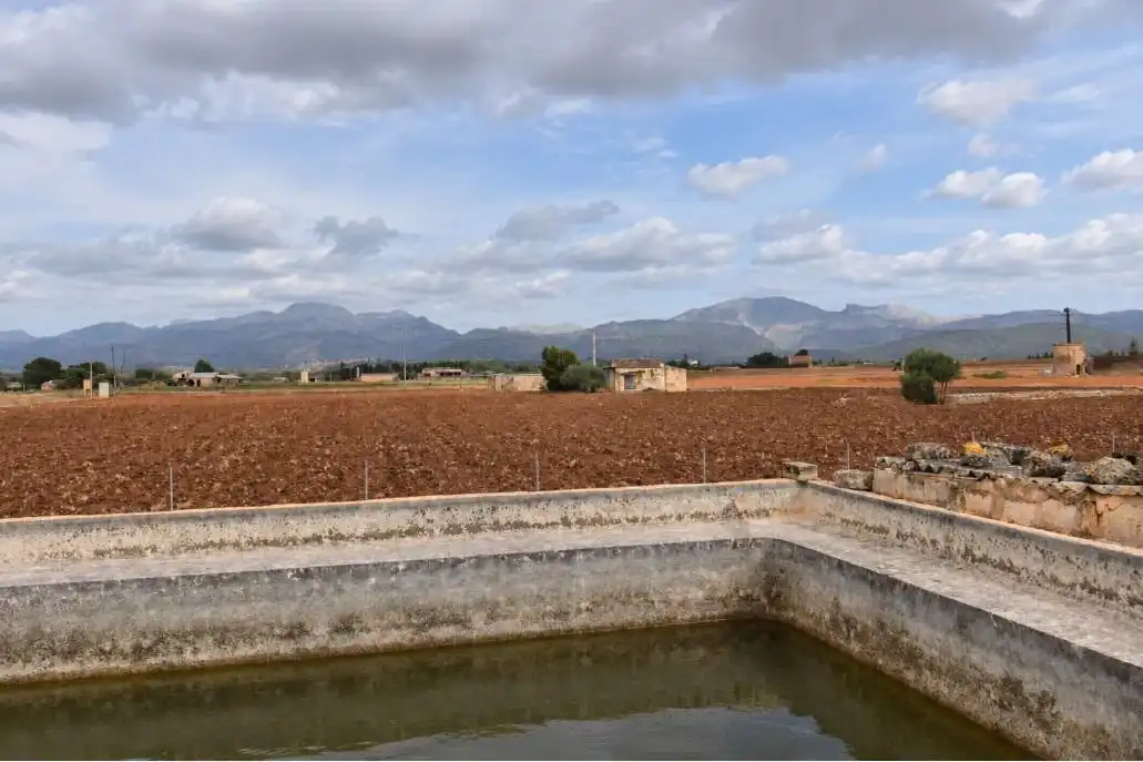Casa rustica con giardino in vendita a Muro