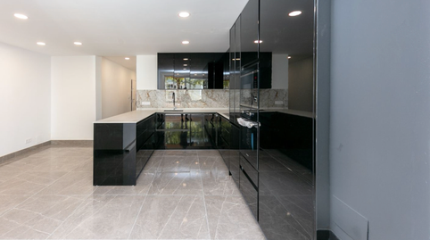 Photo 5 of Apartment for sale in Avenida Severo Ochoa, 65, Los Jardines de Marbella - La Ermita, Málaga