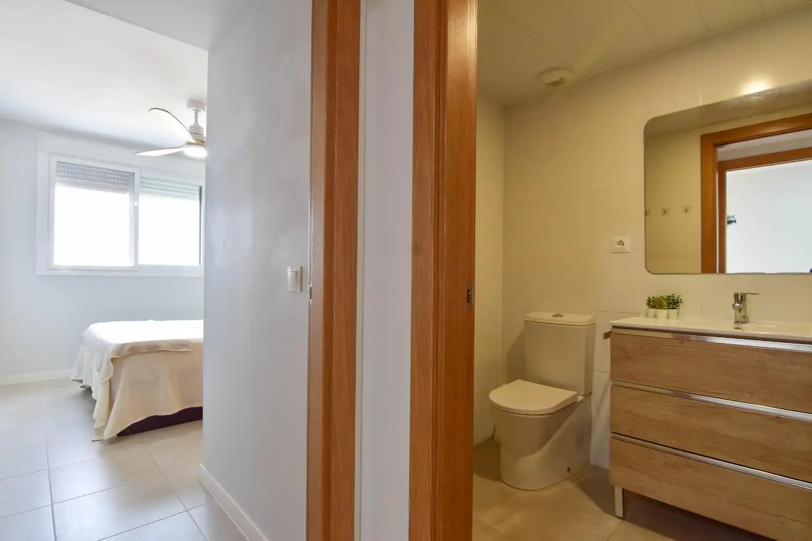Bany de Apartament de lloguer en El Puig de Santa Maria amb Aire condicionat, Calefacció i Terrassa