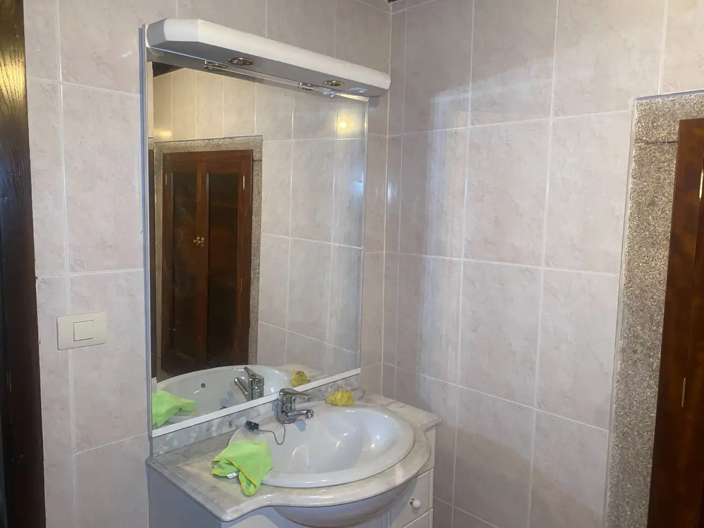 Bathroom of Houses for sale in Lalín  with Private garden, Parquet flooring and Terrace