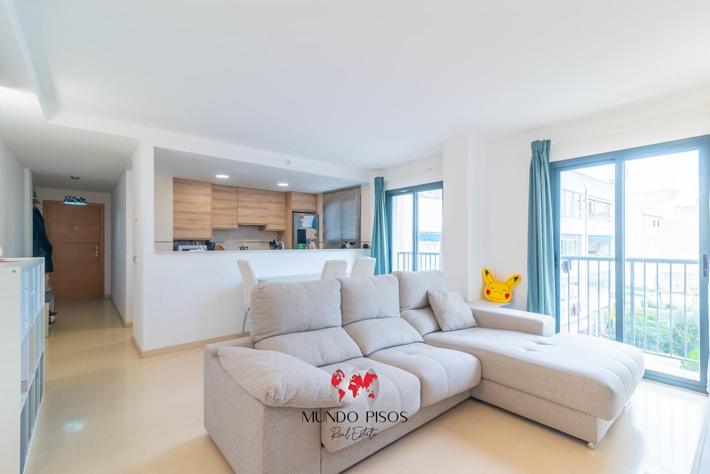 Living room of Flat for sale in  Palma de Mallorca  with Air Conditioner, Heating and Storage room