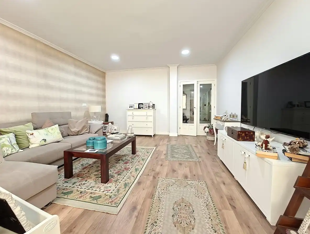 Piso en venta en Avenida Avenida Galicia, 105, Cambados