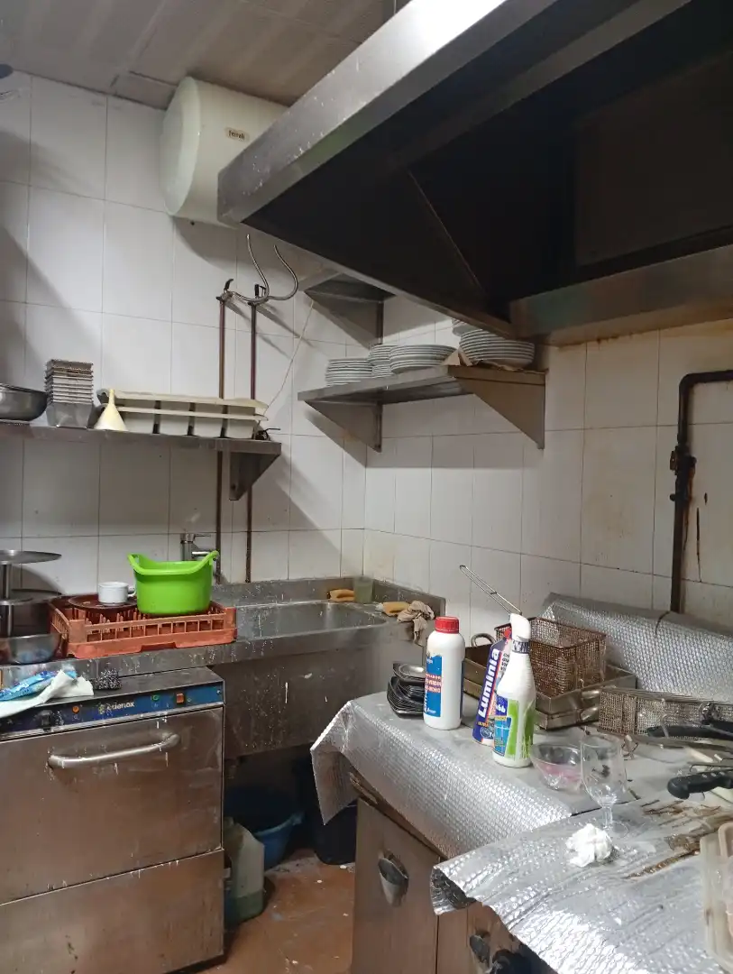 Cocina de Local en venta en Gijón  con Amueblado