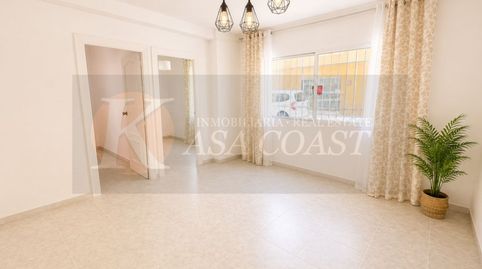 Foto 2 de Piso en venta en Centro ciudad, Fuengirola