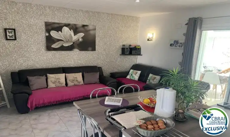 Casa aparellada amb piscina en venda a Avinguda Illeta, imagen 15