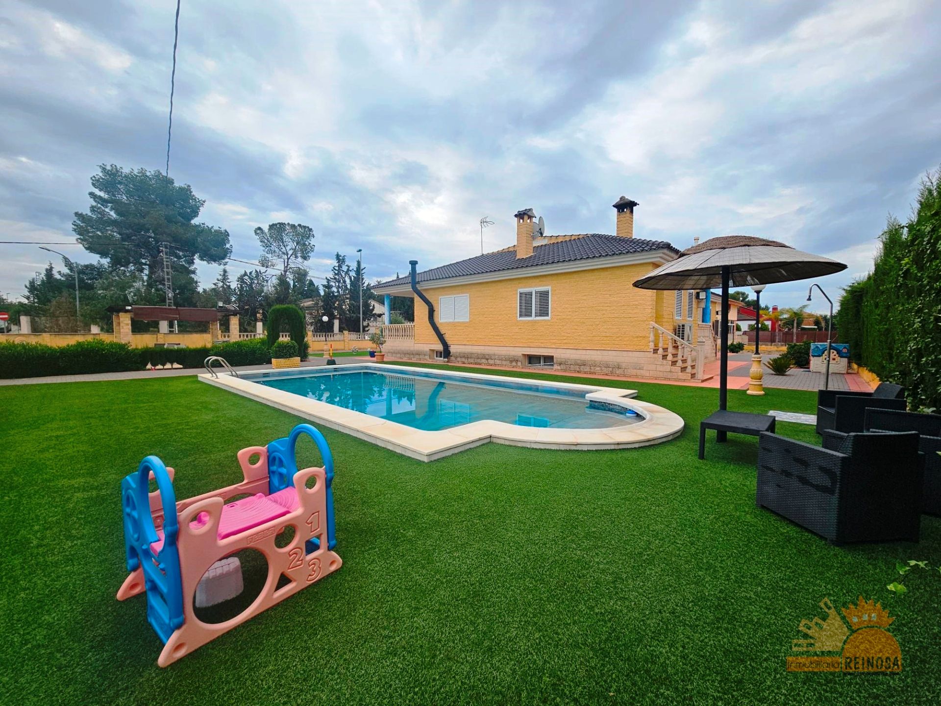 Piscina de Casa o xalet en venda en Molina de Segura amb Aire condicionat, Jardí privat i Terrassa