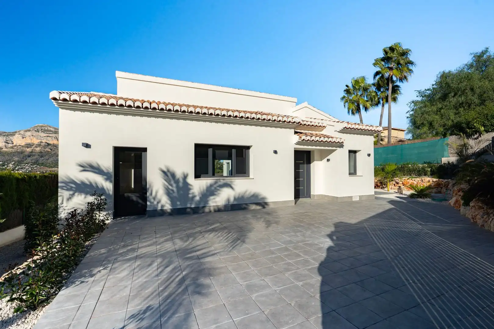 Vista exterior de Casa o xalet en venda en Jávea / Xàbia amb Aire condicionat, Calefacció i Jardí privat