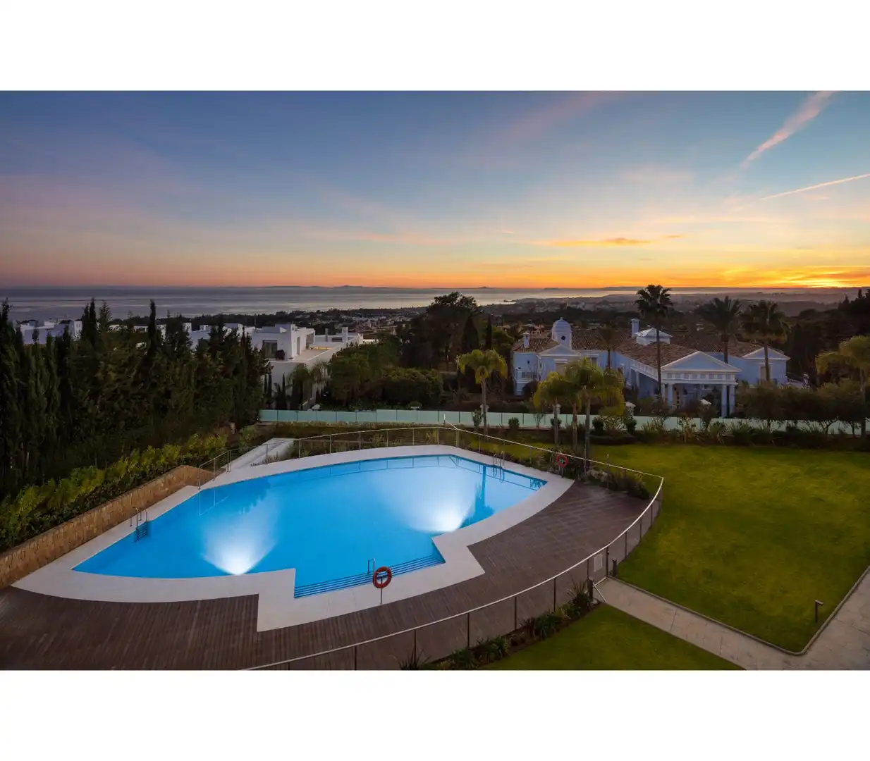 Apartment with pool for sale in Marbella Centro, imagen 28