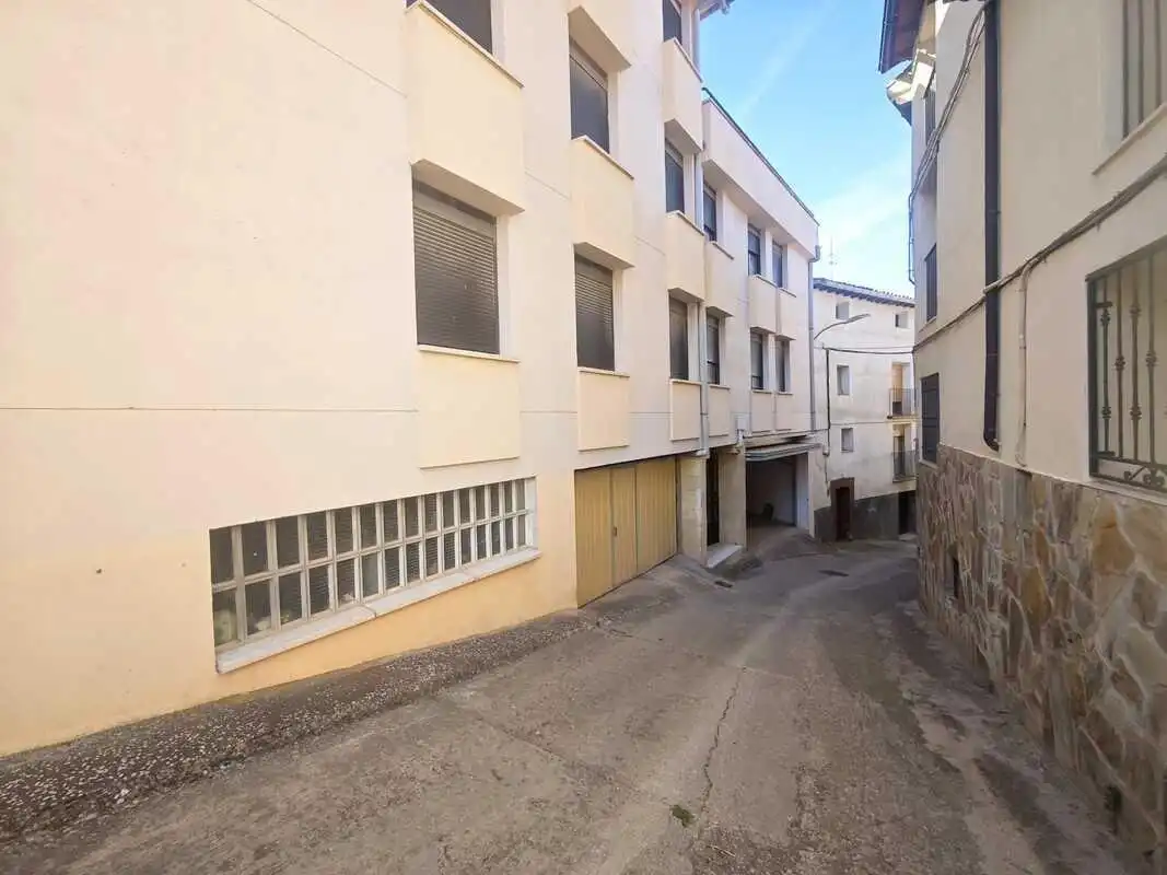 Vista exterior de Piso en venta en Deza