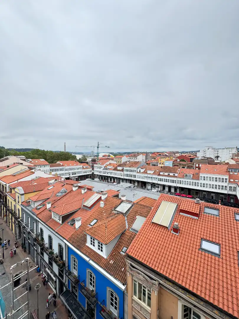 Vista exterior de Piso en venta en Avilés con Calefacción