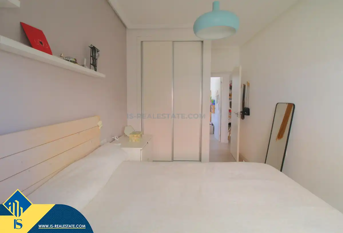 Habitación de Apartamento en venta en Torrevieja con Aire acondicionado, Calefacción y Terraza