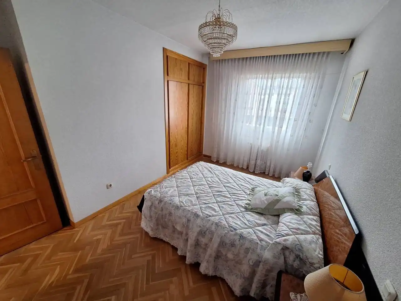 Dormitori de Casa adosada en venda en Fuenlabrada amb Calefacció i Jardí privat