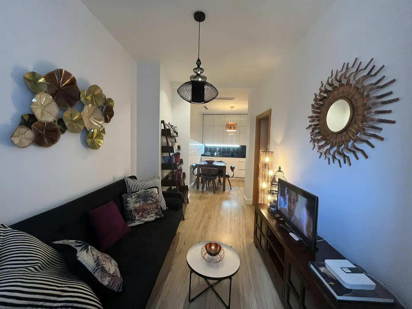 Living room of Flat for rent in Madrid  with Air Conditioner, Heating and Private garden